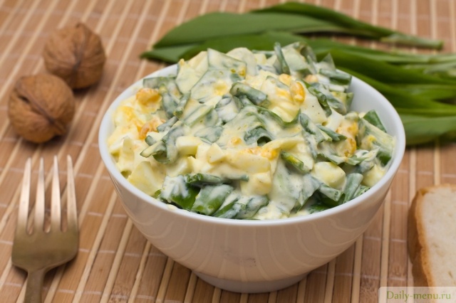 Салат из черемши с грецким орехом