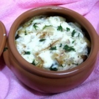 Рыбное жаркое в горшочках