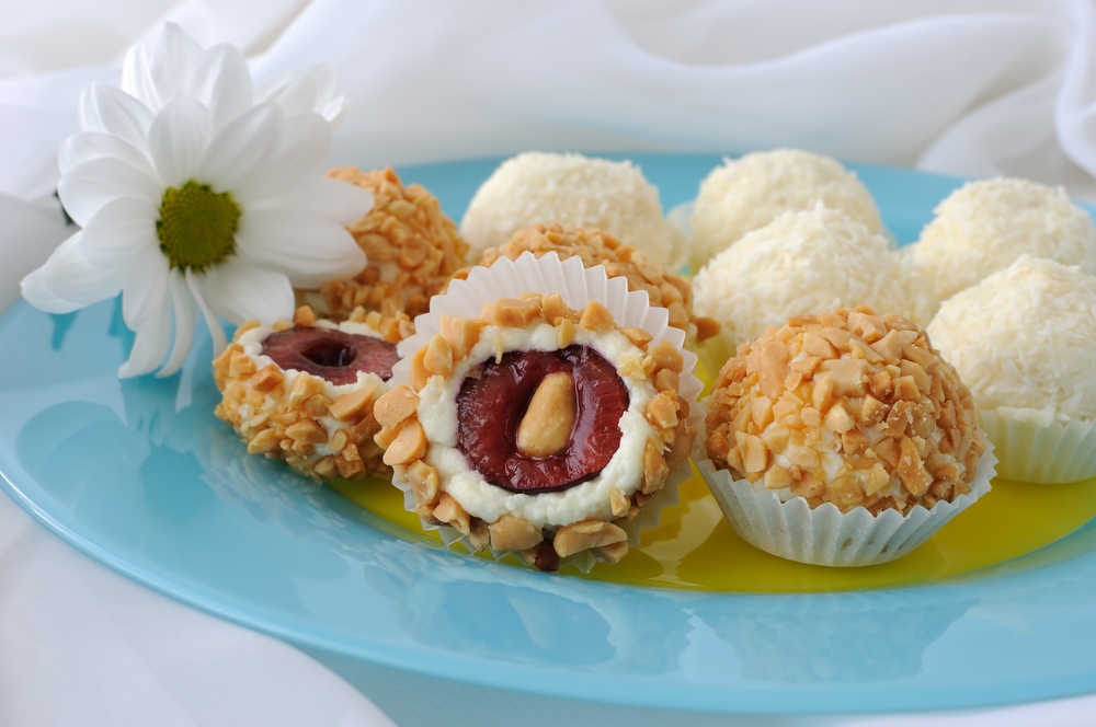 Десерт из вишни Отличный десерт из вишни, творога и орехов